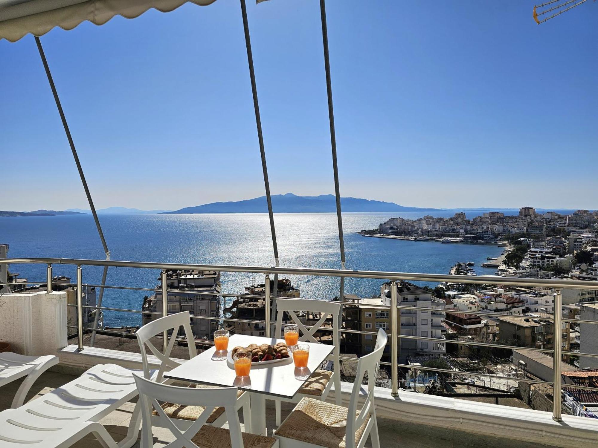 Panorama View Apartments Sarandë Buitenkant foto