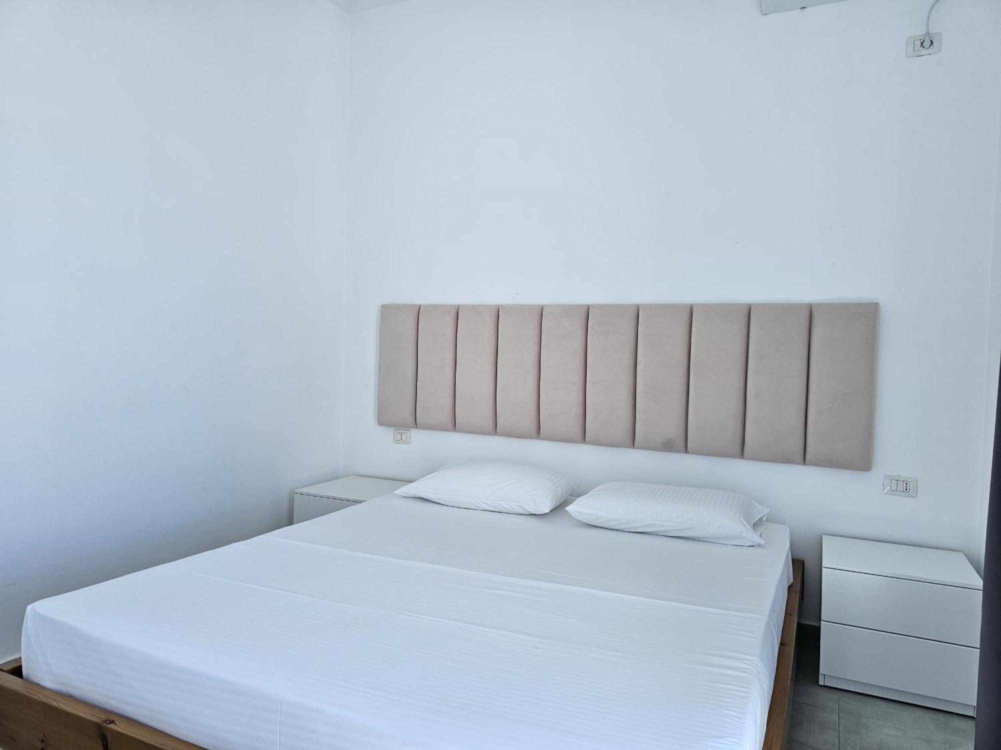 Panorama View Apartments Sarandë Buitenkant foto