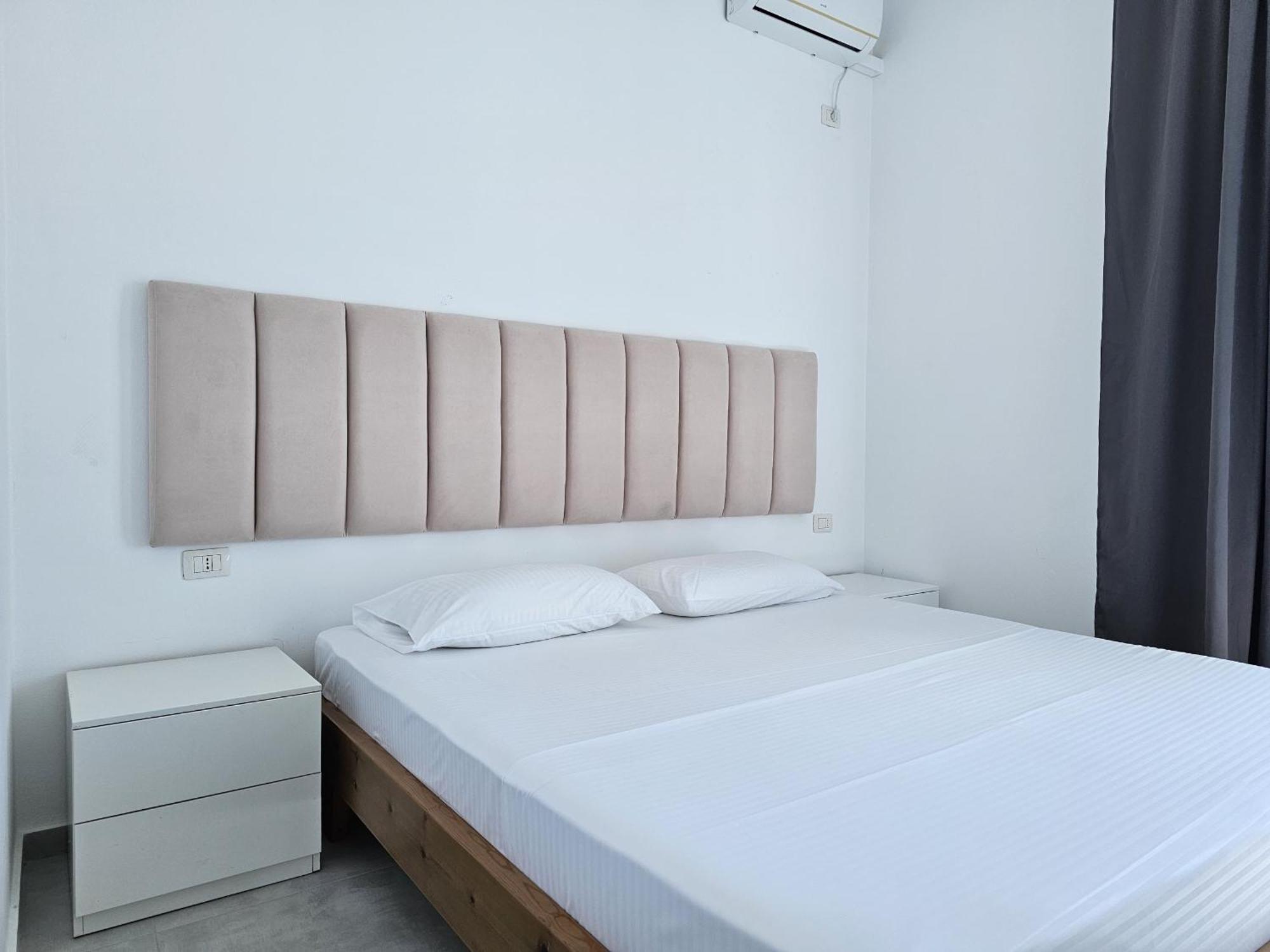 Panorama View Apartments Sarandë Buitenkant foto