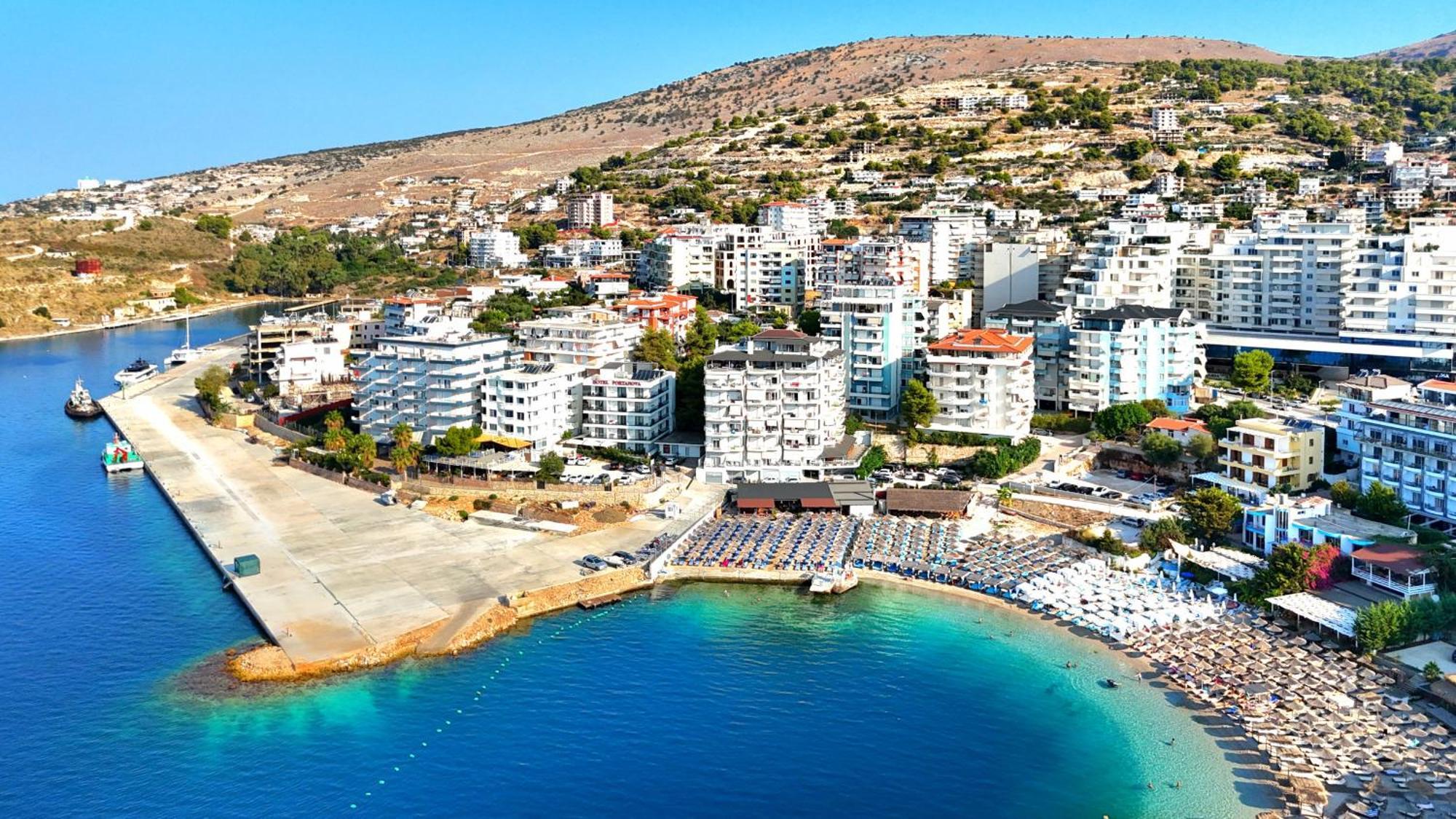 Panorama View Apartments Sarandë Buitenkant foto