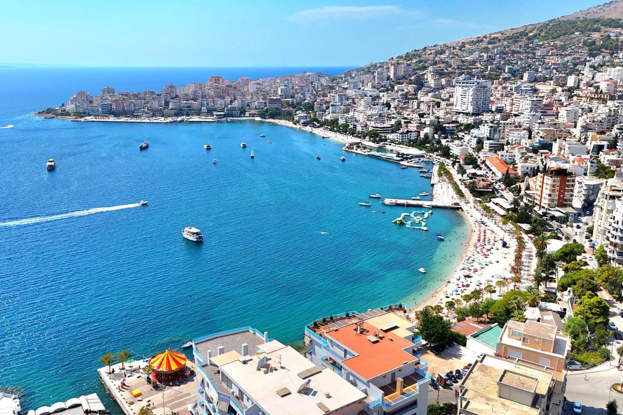 Panorama View Apartments Sarandë Buitenkant foto