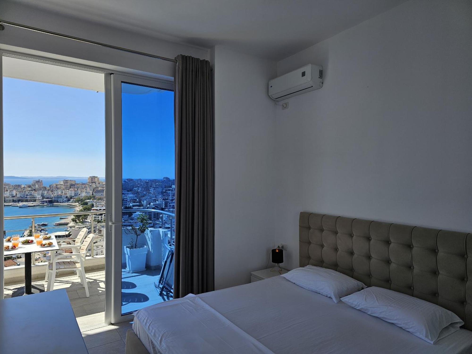 Panorama View Apartments Sarandë Buitenkant foto