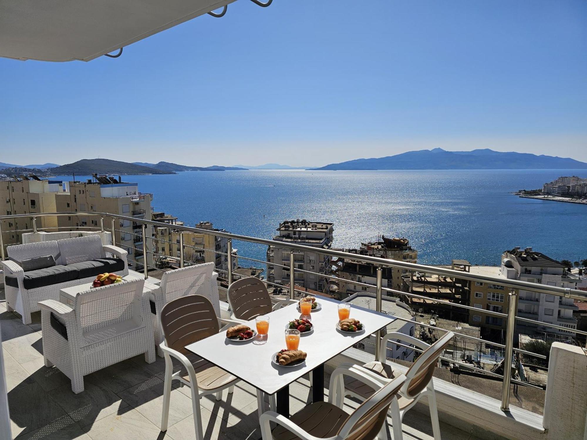 Panorama View Apartments Sarandë Buitenkant foto