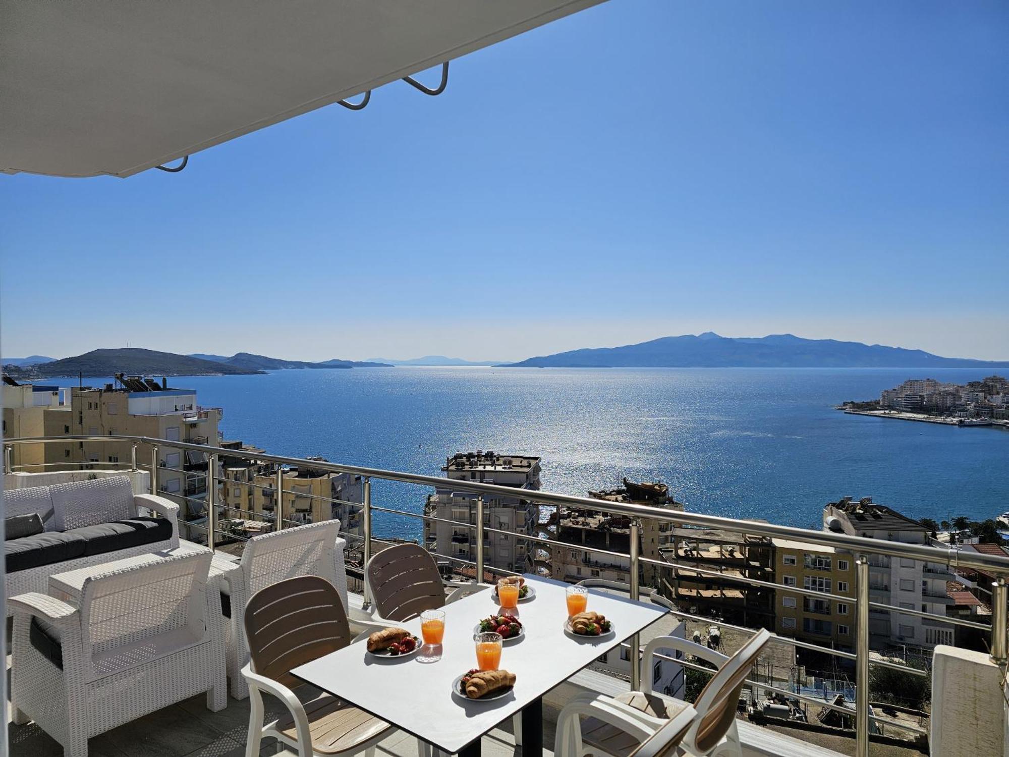 Panorama View Apartments Sarandë Buitenkant foto