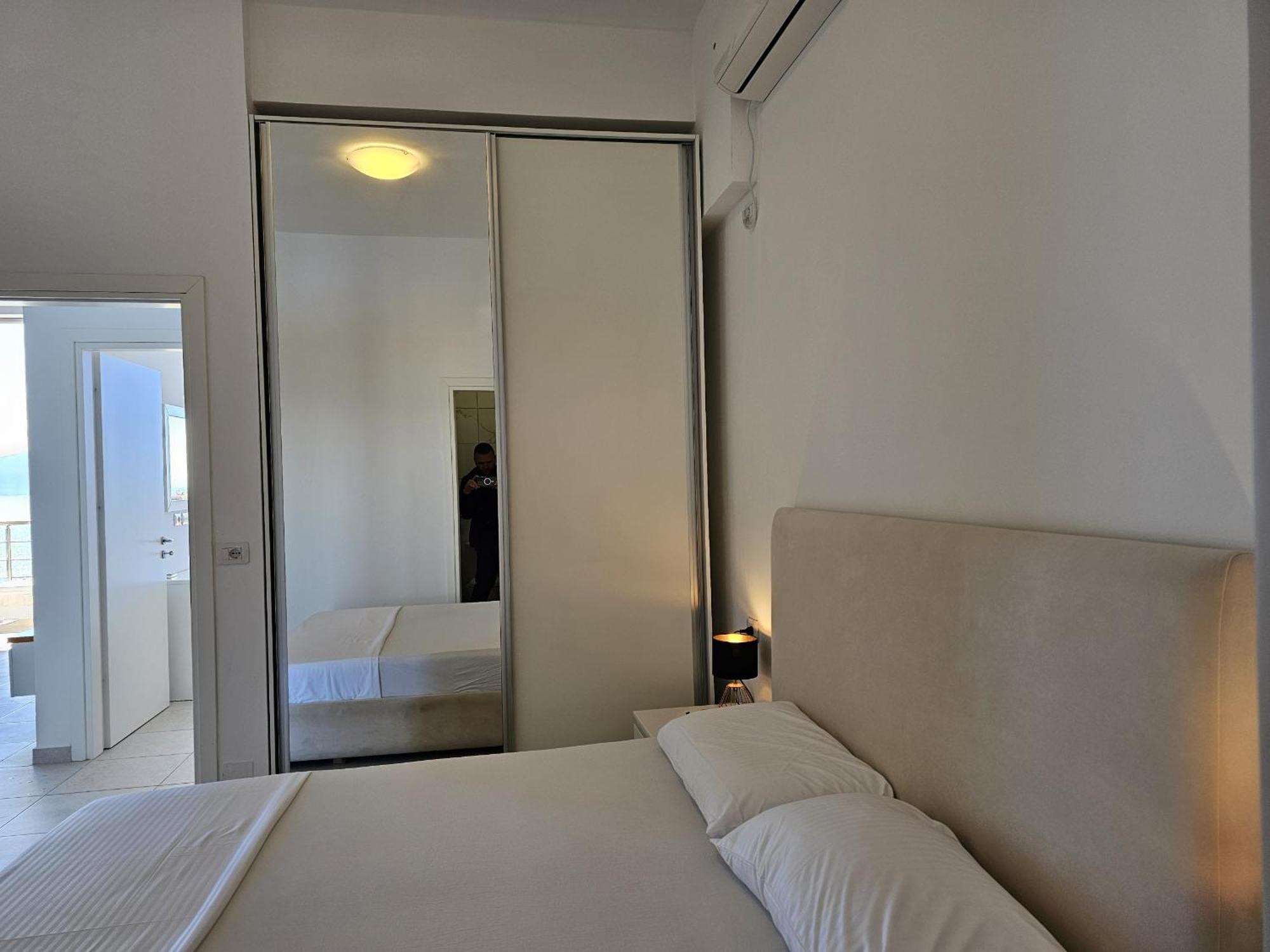 Panorama View Apartments Sarandë Buitenkant foto