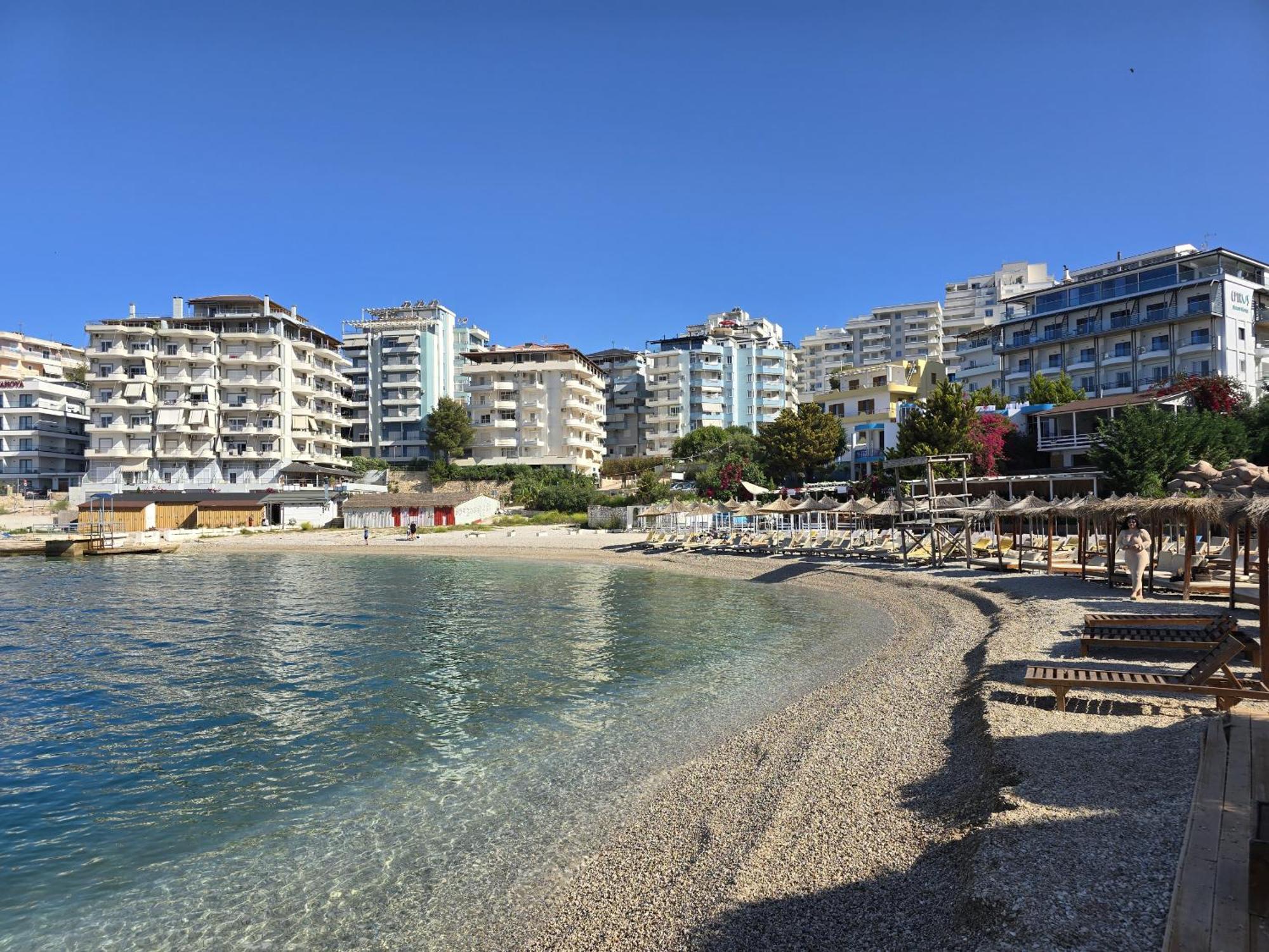 Panorama View Apartments Sarandë Buitenkant foto