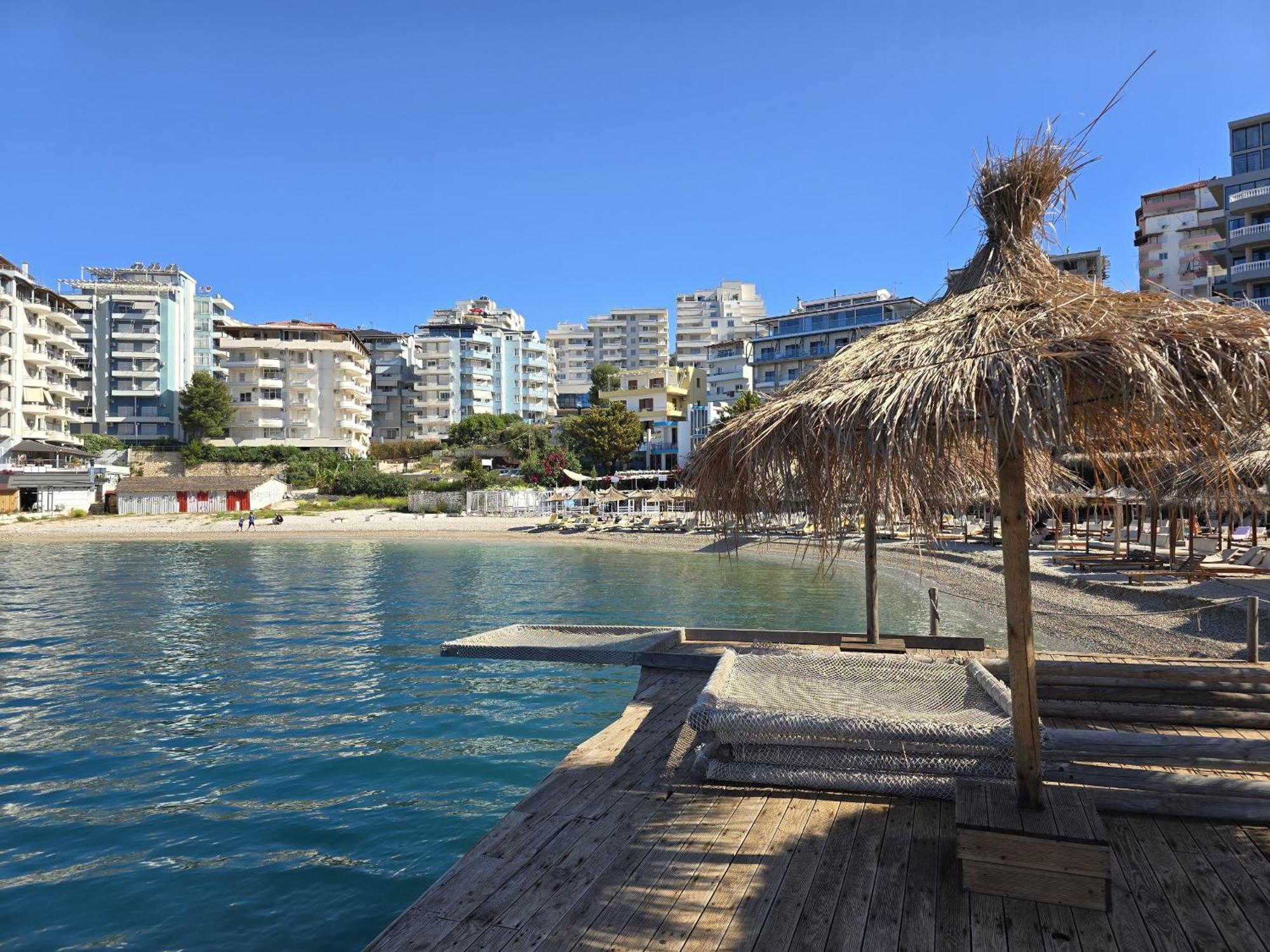 Panorama View Apartments Sarandë Buitenkant foto